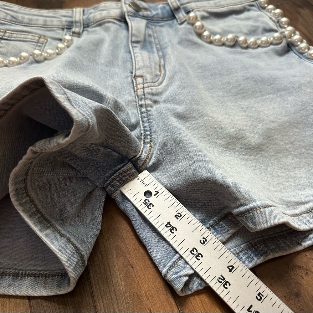 Boston Proper |  Light Blue Pearl-Trimmed Jean Shorts | Size 4 - Picture 11 of 11